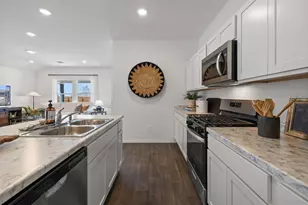 173 Balmorehea St, Kyle, TX 78640 - Photo 16