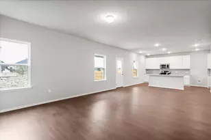 12212 Dillon Fls Dr, Austin, TX 78747 - Photo 6