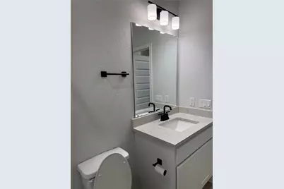 7802 Andravida Drive, Austin, TX 78744 - Photo 8