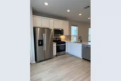 7802 Andravida Drive, Austin, TX 78744 - Photo 20