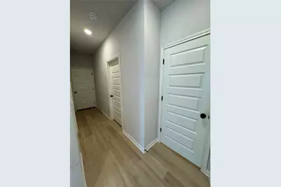 7802 Andravida Drive, Austin, TX 78744 - Photo 6