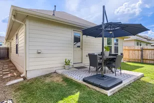 7216 Razors Edge Dr, Austin, TX 78744 - Photo 30