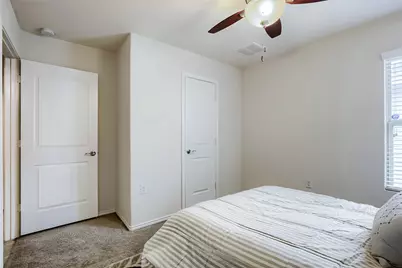 7216 Razors Edge Drive, Austin, TX 78744 - Photo 16