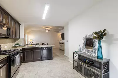 7216 Razors Edge Drive, Austin, TX 78744 - Photo 6