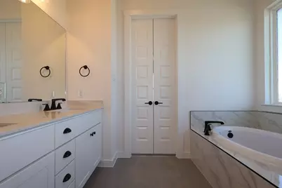541 Bloomington Loop, Hutto, TX 78634 - Photo 12