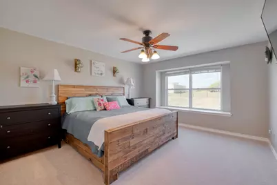 154 Three Oaks Lane, Bastrop, TX 78602 - Photo 10