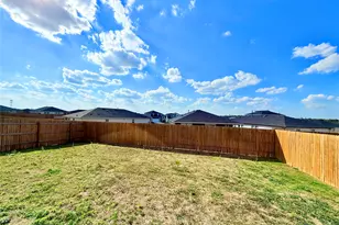 598 Gladiola Loop, Kyle, TX 78640 - Photo 38