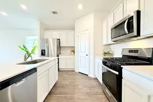 598 Gladiola Loop, Kyle, TX 78640 - Photo 10