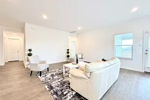 598 Gladiola Loop, Kyle, TX 78640 - Photo 16