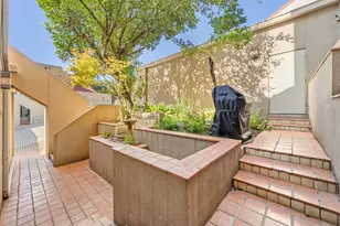 1707 Spyglass Dr, Austin, TX 78746 - Photo 2