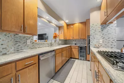 1707 Spyglass Drive #110, Austin, TX 78746 - Photo 4