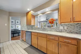 1707 Spyglass Dr, Austin, TX 78746 - Photo 6