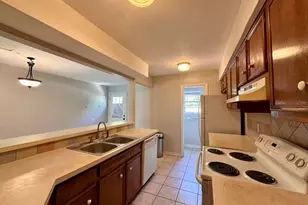 202 N 2nd St, Pflugerville, TX 78660 - Photo 6