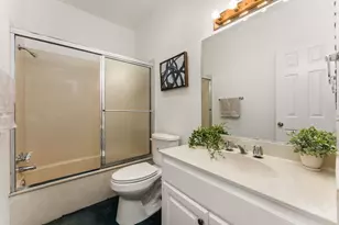 1307 Kinney Ave, Austin, TX 78704 - Photo 12