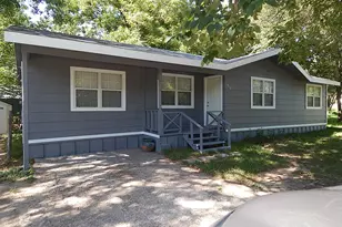 1510 Gordon St St, Bastrop, TX 78602 - Photo 1