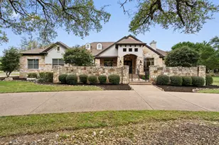 401 River Chase Blvd, Georgetown, TX 78628 - Photo 2