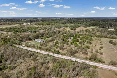 255 Crooked Road, Dale, TX 78616 - Photo 14