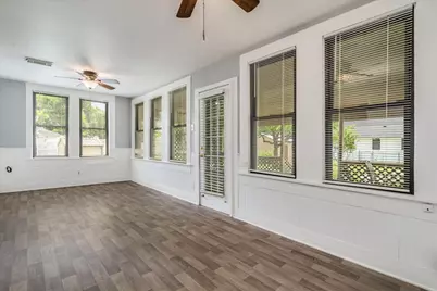 305 W Ash Street, Granger, TX 76530 - Photo 22
