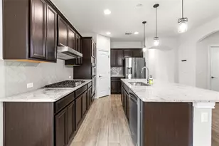 9802 Acero Dr, Austin, TX 78717 - Photo 10