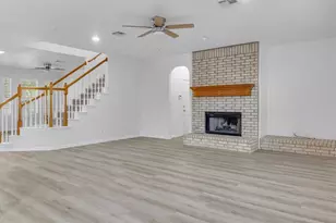 2604 Sterling Panorama Ct, Austin, TX 78738 - Photo 10