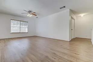 130 Wild Buffalo Dr, Kyle, TX 78640 - Photo 14