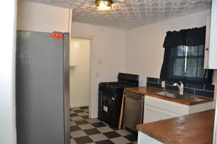 1408 E Avenue D, Temple, TX 76501 - Photo 16