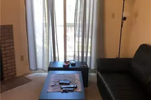 114 E 31st St, Austin, TX 78705 - Photo 4