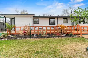 1109 Arcadia Ave, Austin, TX 78757 - Photo 24