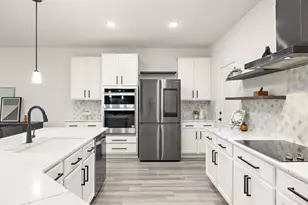 717 Priscilla Ct, Leander, TX 78641 - Photo 10