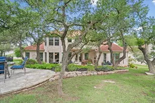 91 Duck Lake Dr, Lakeway, TX 78734 - Photo 1