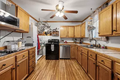 3210 County Rd 226, Giddings, TX 78942 - Photo 16