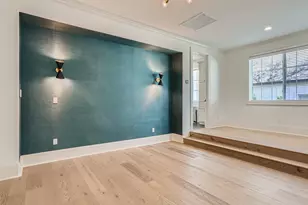 2625 McCullough St, Austin, TX 78703 - Photo 8