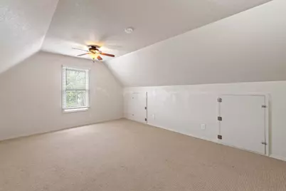 305 East Street, Hutto, TX 78634 - Photo 28