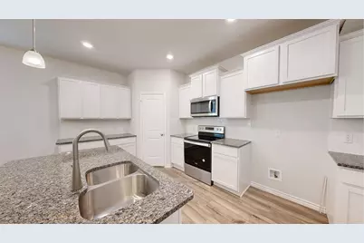 210 Dora Drive, Killeen, TX 76542 - Photo 4