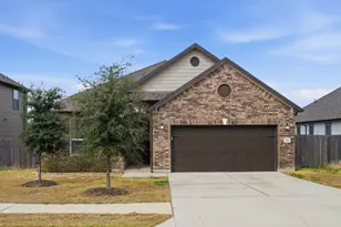 312 Linden St, Bastrop, TX 78602 - Photo 1