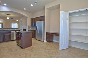 324 Atlanta Park Dr, Georgetown, TX 78628 - Photo 10