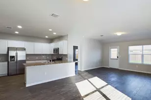 114 Cranbrook Ln, Hutto, TX 78634 - Photo 8