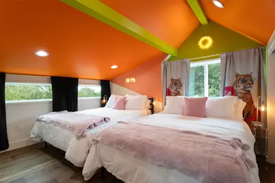 2415 E 10th Street, Austin, TX 78702 - Photo 20