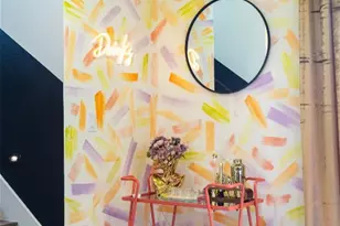 2415 E 10th St, Austin, TX 78702 - Photo 8