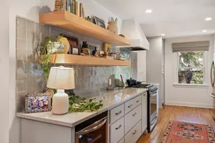 2304 Greenlee Dr, Austin, TX 78703 - Photo 18