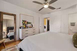2304 Greenlee Dr, Austin, TX 78703 - Photo 32