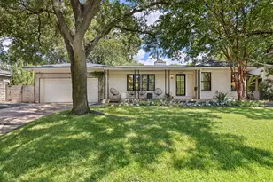2304 Greenlee Dr, Austin, TX 78703 - Photo 1