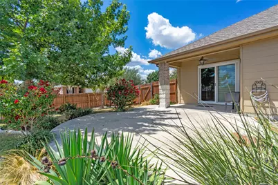 112 Willow Leaf Lane, Buda, TX 78610 - Photo 2