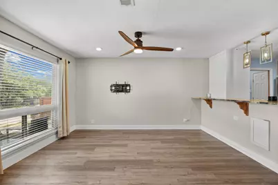 5206 Emerald Forest Drive, Austin, TX 78745 - Photo 8