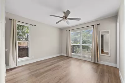 5206 Emerald Forest Drive, Austin, TX 78745 - Photo 10