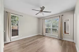 5206 Emerald Forest Dr, Austin, TX 78745 - Photo 10