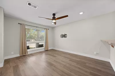 5206 Emerald Forest Drive, Austin, TX 78745 - Photo 6