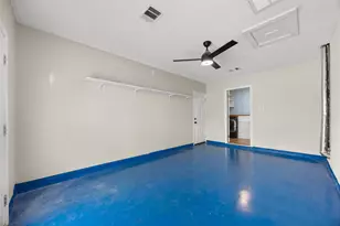 5206 Emerald Forest Dr, Austin, TX 78745 - Photo 18