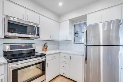 101 Island Drive #A, Horseshoe Bay, TX 78657 - Photo 4