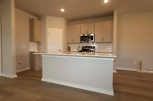 162 Heritage Forest Pkwy, Dripping Springs, TX 78620 - Photo 2